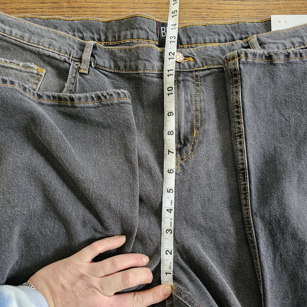 BDG Low Rise Flare Gray Plus Size Jeans Size Women's 39 NEW with Tags - Picture 8 of 13